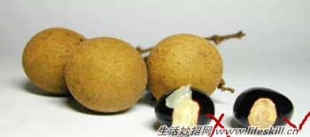 吃剩下的水果核不要扔，动手种植成小盆景