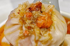 蟹黄汤包