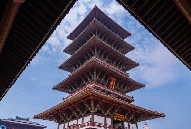 长兴陈武帝故宫的陈皇塔