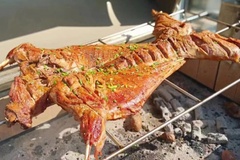 特色烤全羊