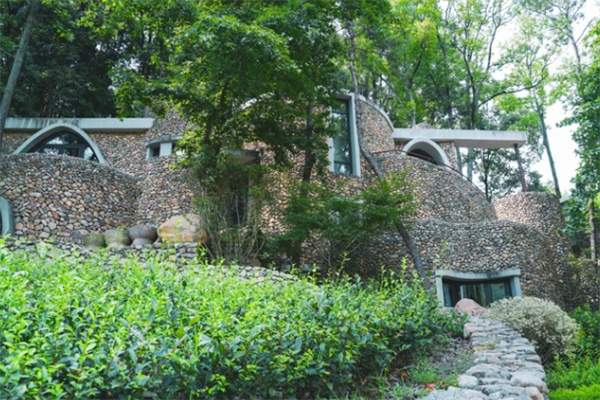 竹林清风,石谷秘境:探访湖州安吉的绿野仙踪(图1) 乐那石谷民宿