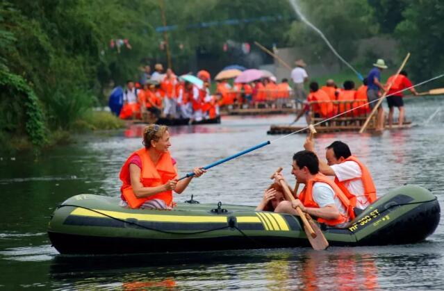 中南百草园的欢乐世界,自然与娱乐的完美融合(图5) 中南百草园漂流