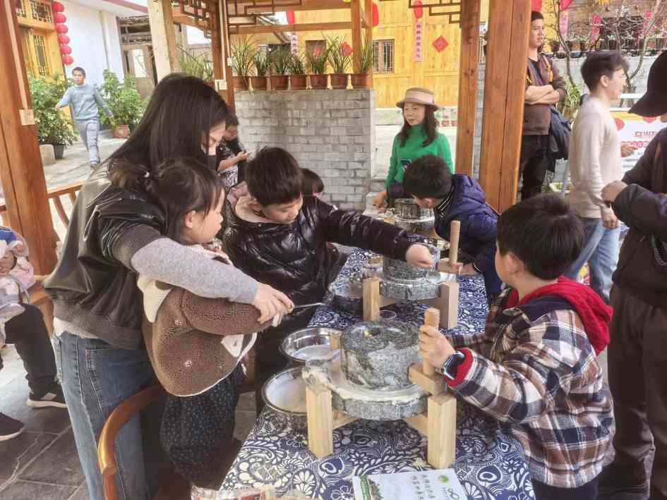 贵州贵阳开启“下乡过年”(图3)