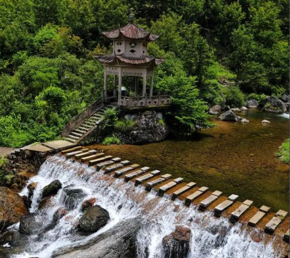 攀剑门、访龙门,醉心十门峡(图4) 青山绿水