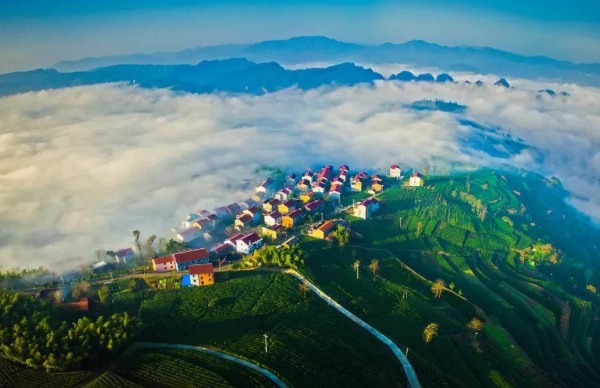 云上村庄,静美下岩贝(图1) 下岩贝村